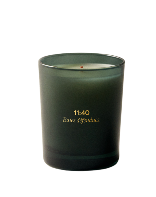 11:40 BAIES DEFENDUES BOUGIE. CANDLE
